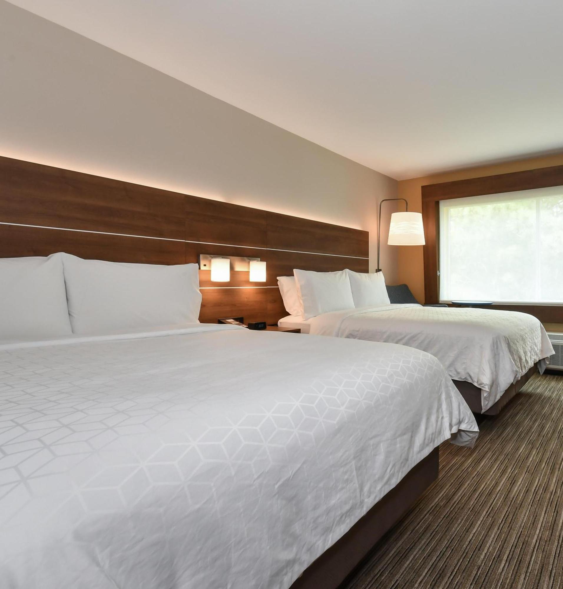 Holiday Inn Express & Suites Charlotte - Ballantyne By Ihg Buitenkant foto